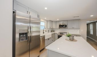 32 Raymond Rd, Auburn, NH 03032