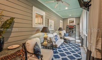 9 Bajala Dr E, Beaufort, SC 29907