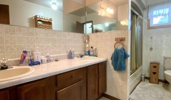 17250 Armada Center Rd, Armada, MI 48005