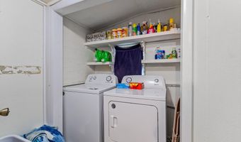 301 W Pleasant St, Aurora, MO 65605