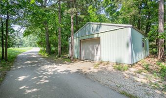 970 Cramton Ave NE, Ada, MI 49301