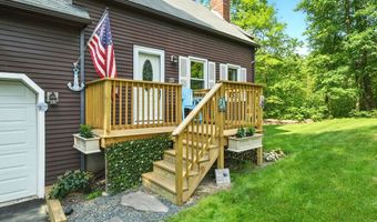 171 White Fox Rd, Agawam, MA 01030