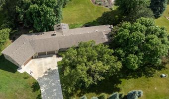 2908 N Oak Rd, Brandon, SD 57005