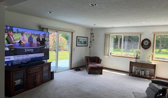 41976 WICKIUP TERRACE Ln, Astoria, OR 97103