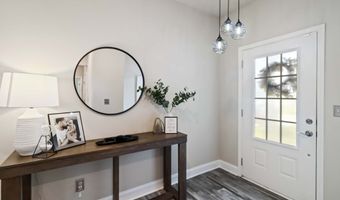 307 Auburn Sta, Auburn, GA 30011