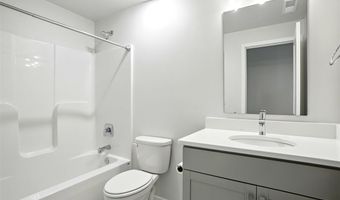 2203 Oak Terrace Ave, North Liberty, IA 52317