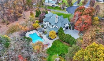 10 Stone Meadow Ln, Airmont, NY 10901