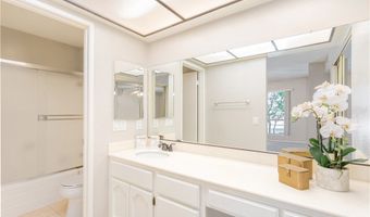 909 S S. Lake Summit Dr, Anaheim, CA 92807
