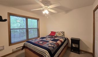 63 Guest Cir, Albrightsville, PA 18210