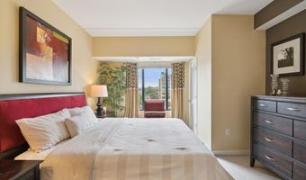 111 N Ashley St 404, Ann Arbor, MI 48104