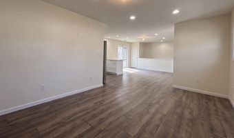 3323 Great Neck Rd, Amityville, NY 11701