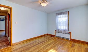 63 Ferncliff Ave, North Providence, RI 02911