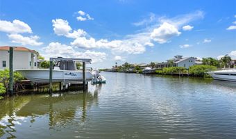 949 ALLEGRO Ln, Apollo Beach, FL 33572
