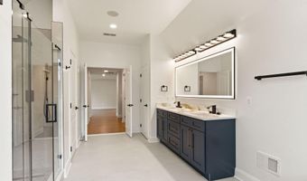 43864 ASHLAWN Ct, Ashburn, VA 20147