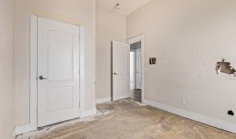 447 S WARNER Dr, Apache Junction, AZ 85120