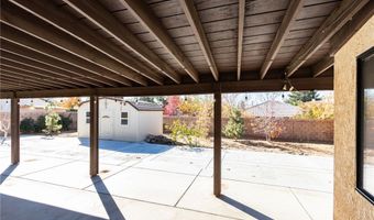 14076 Wawona Rd, Apple Valley, CA 92307