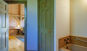 742 Eagle Lake Rd, Bar Harbor, ME 04609