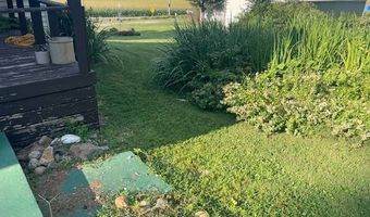 1043 Arenzville Rd, Arenzville, IL 62611