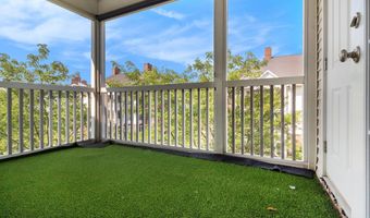 937 E E Summerfield Glen Cir, Ann Arbor, MI 48103