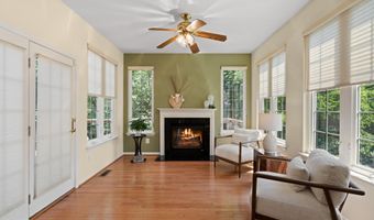 22612 SCATTERSVILLE GAP Ter, Ashburn, VA 20148