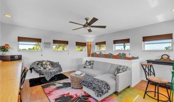 311 IRIS St, Anna Maria, FL 34216