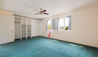 5015 Charmian Dr, Santa Rosa, CA 95409
