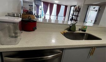 60 N Beretania St 2005, Honolulu, HI 96817