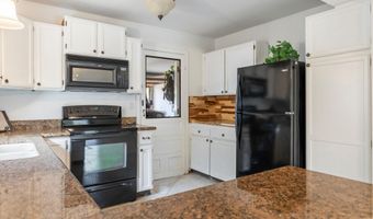 26 Luanaiki Pl, Kihei, HI 96753