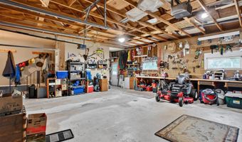 1424 Ash St, Alexandria, MN 56308