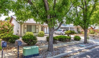 204 Beverly Dr, Banning, CA 92220