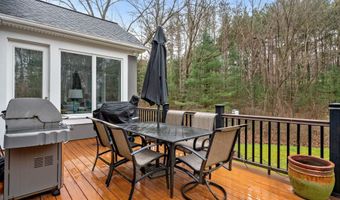 4640 Catamount Trl NE, Ada, MI 49301