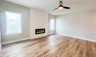 141 S Shay Rd, Andover, KS 67002