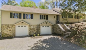 67 Obtuse Hill Rd, Brookfield, CT 06804