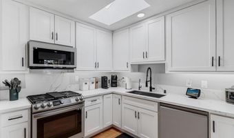 9201 Brookside Cir, Spring Valley, CA 91977