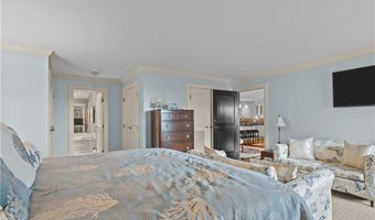 111 Harrison Ave B4, Newport, RI 02840