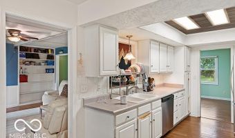813 Boulder Rd, Indianapolis, IN 46217
