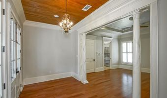 926 Crown Aly, Baton Rouge, LA 70806