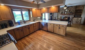 7 A7 Broken Lance, Apple River, IL 61001