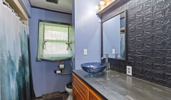 7080 Dudley Rd, Adrian, MI 49221