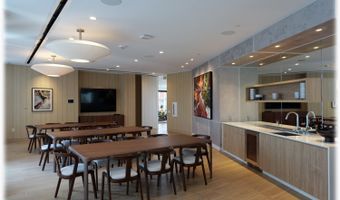 987 Queen St 1109, Honolulu, HI 96814
