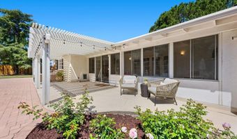 10933 Sunray Pl, La Mesa, CA 91941