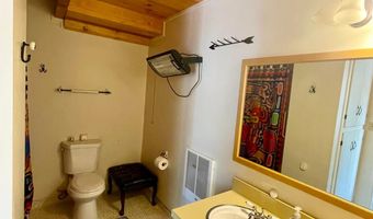 405 Skyline Dr, Arnold, CA 95223