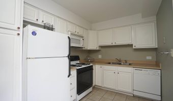 126 S La Londe Ave, Addison, IL 60101