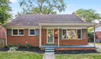 646 Center Dr, Ann Arbor, MI 48103