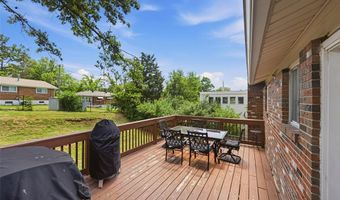 9616 Antonette Hills Dr, Affton, MO 63123