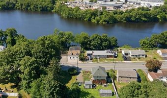 91 Roger Williams Ave, East Providence, RI 02916