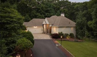 5 Woodbine Ln, Exeter, RI 02822