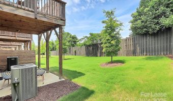 11043 Stetler St, Charlotte, NC 28204
