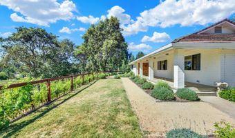 875 White Cottage Rd N, Angwin, CA 94508