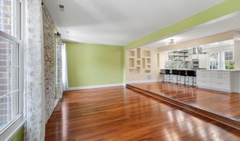 4453 EDAN MAE Ct, Annandale, VA 22003